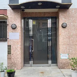 House Lee 旅館