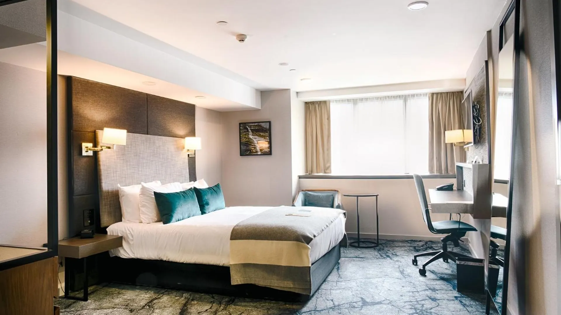 Crowne Plaza Christchurch By Ihg Hotel